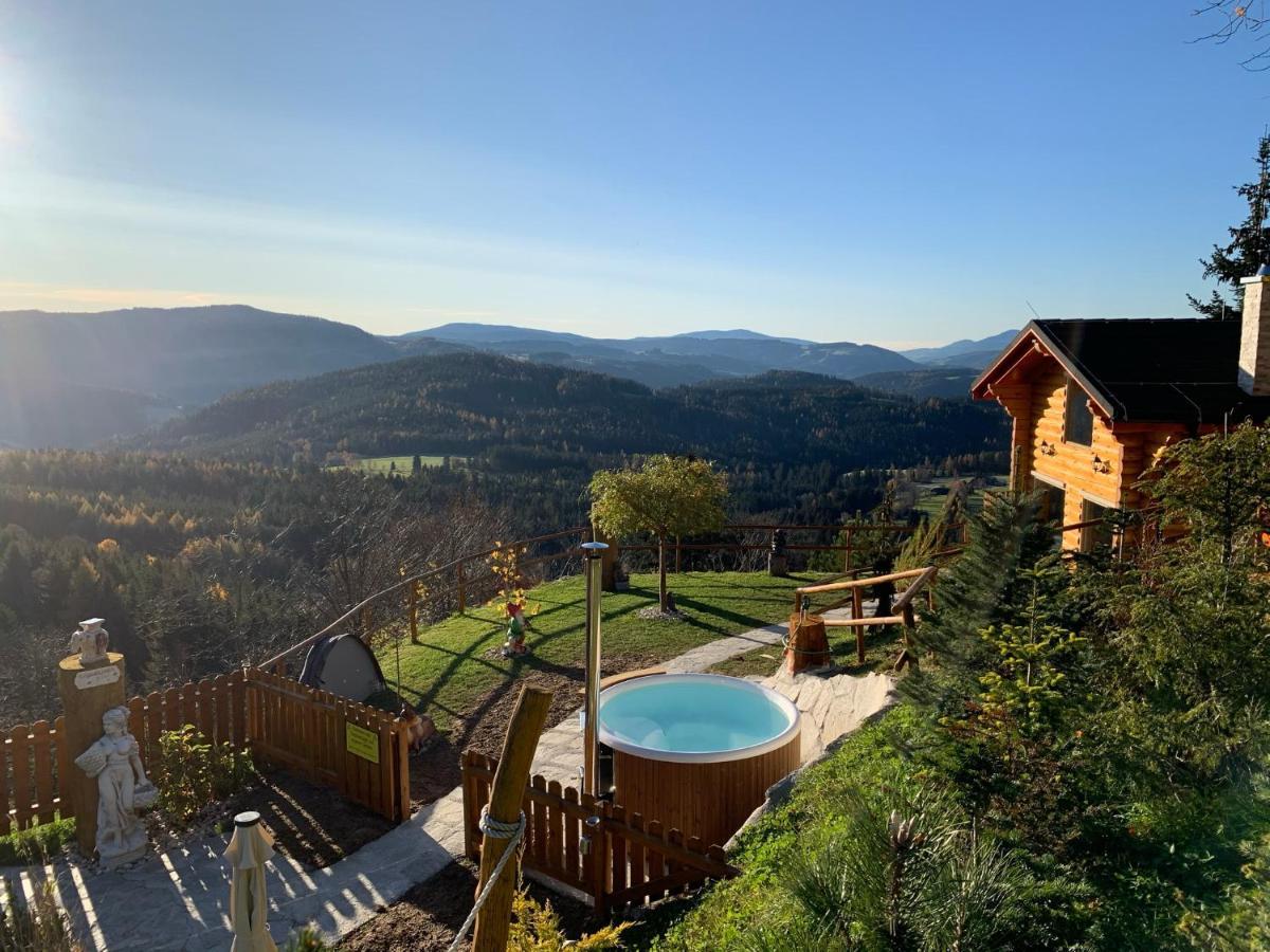 Gluehwuermchenhuette Villa Ratten Exteriör bild