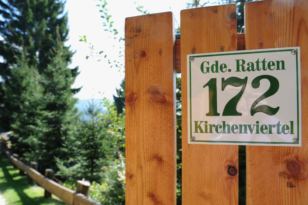 Gluehwuermchenhuette Villa Ratten Exteriör bild