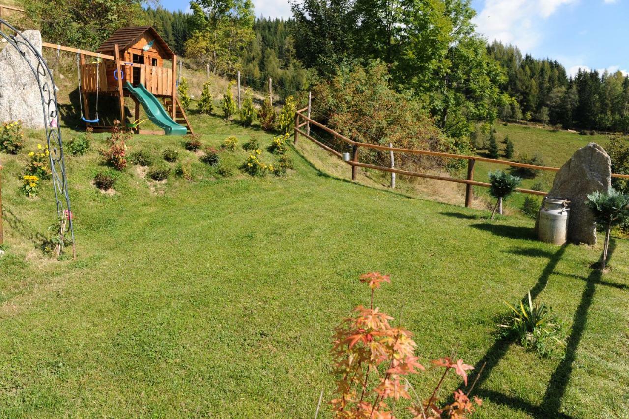 Gluehwuermchenhuette Villa Ratten Exteriör bild