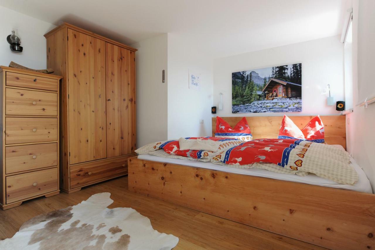 Gluehwuermchenhuette Villa Ratten Exteriör bild