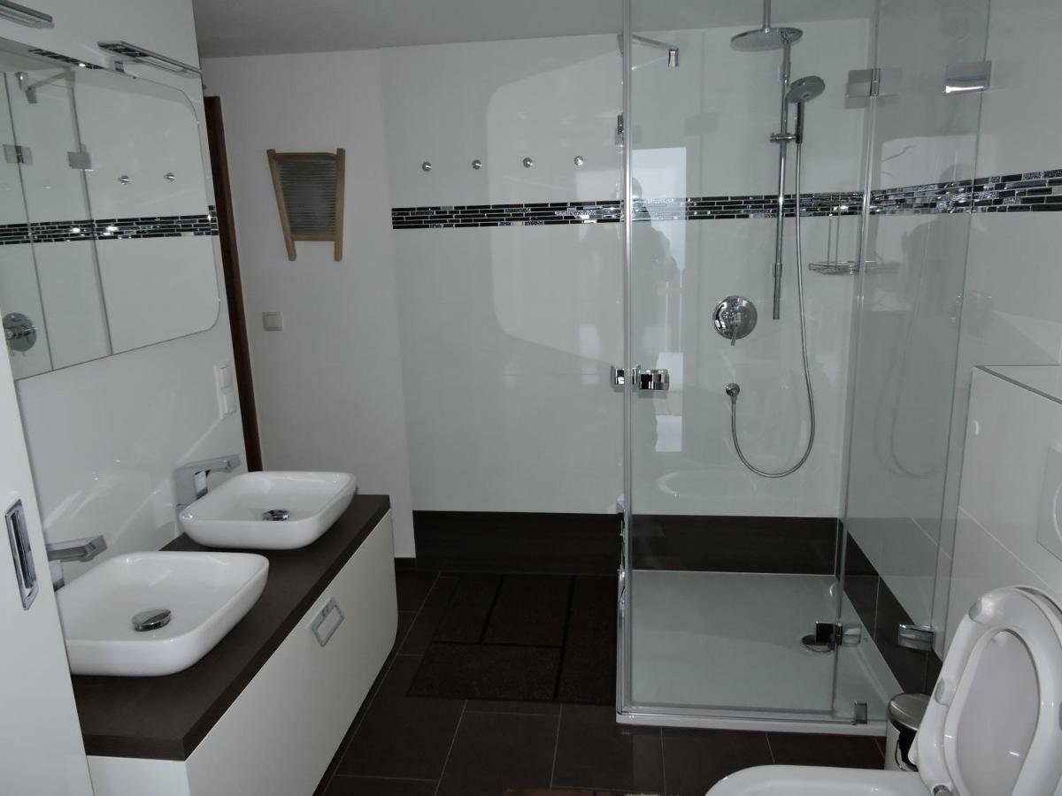 Gluehwuermchenhuette Villa Ratten Exteriör bild